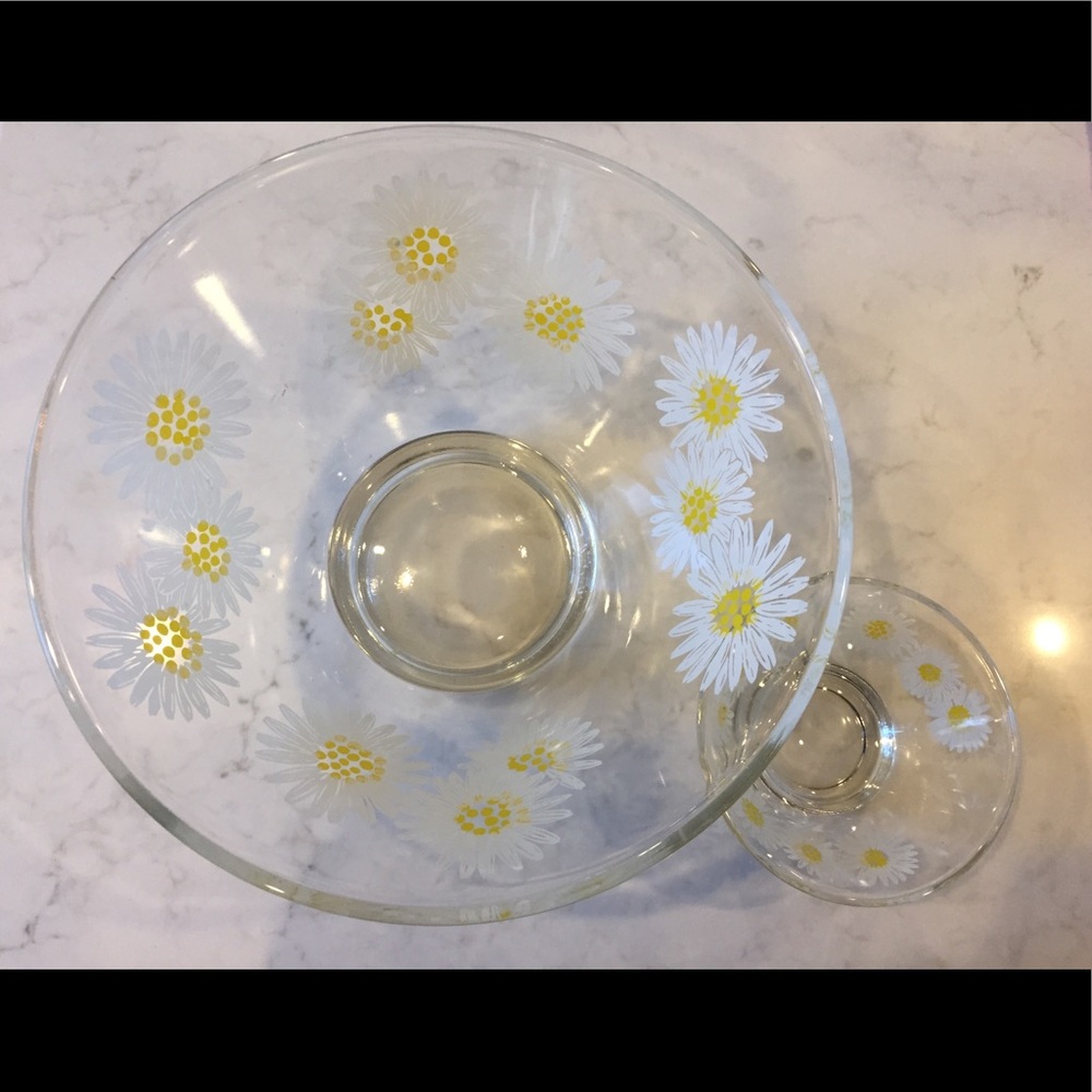 Vintage Anchor Hocking Daisy Bowls